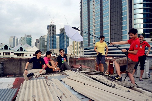 Behind-the-scenes: Loyar Butik Apparel & Merchandise photo shoot at Pusat Rakyat Loyar Burok roof top