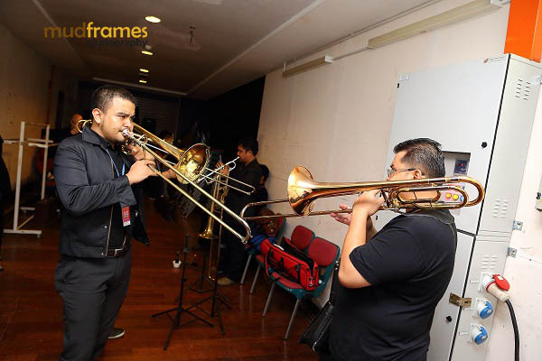 The UM Symphony Orchestra preparing back stage during the KL International Jazz Festival 2013