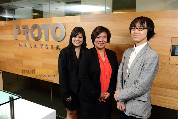 Mr. Wataru Kambe, IT Director of Proto Malaysia Sdn. Bhd., first from right with Rentwise personnel